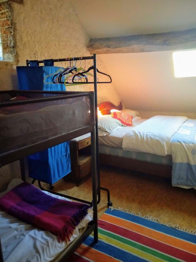 Le Petit Savriere B&B Tronget Exteriör bild