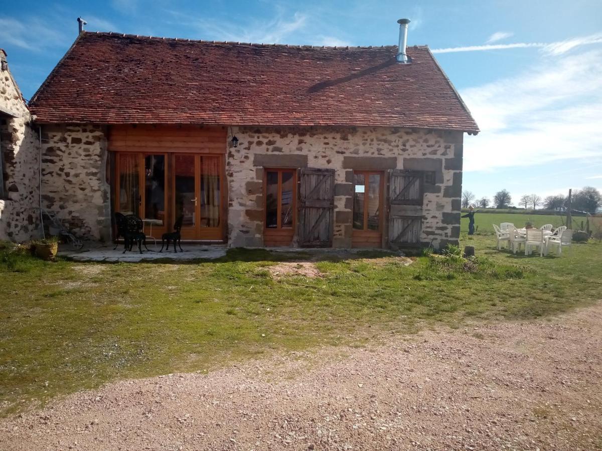 Le Petit Savriere B&B Tronget Exteriör bild